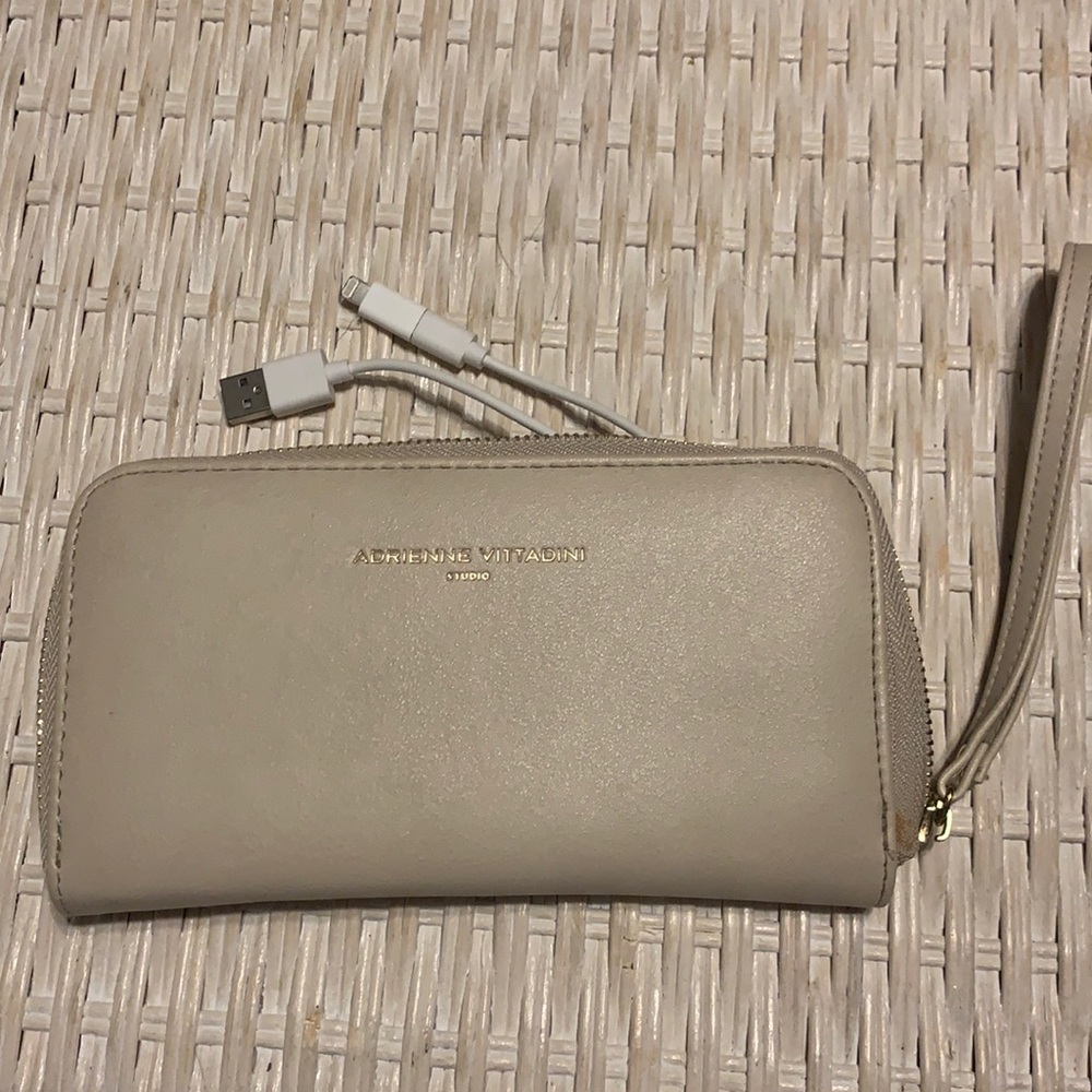 Adrienne Vittadini Studio wallet cream colored